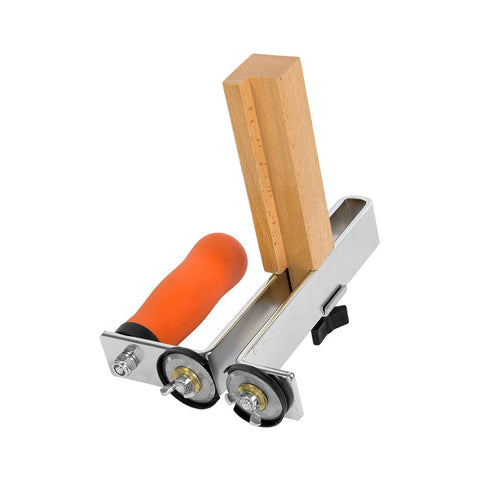 Strip cutter for plasterboard